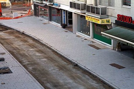 Ondertussen, in de Kloosterstraat... - Neerpelt
