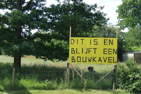 Ondertussen, in de Kloosterstraat... - Lommel