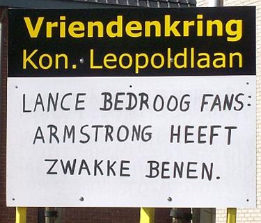 Ondertussen, in de Koning Leopoldlaan... - Lommel