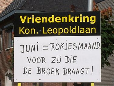 Ondertussen, in de Koning Leopoldlaan... - Lommel