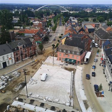 Ondertussen, in het centrum van Beringen - Beringen