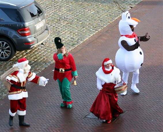 Ondertussen, in SHLille... - Pelt