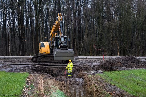 Ondertussen, op de Breugelweg... - Overpelt