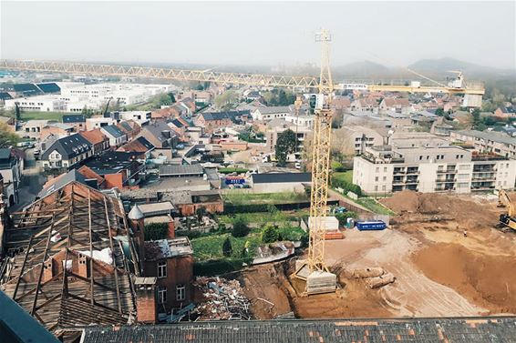 Ondertussen, op de collegesite... - Beringen