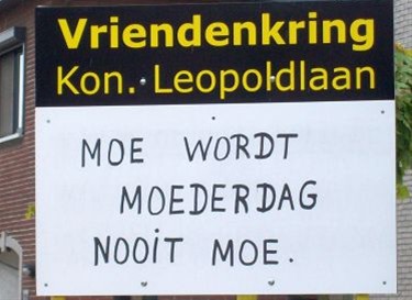 Ondertussen, op de Koning Leopoldlaan... - Lommel