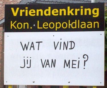 Ondertussen,  op de Koning Leopoldlaan... - Lommel