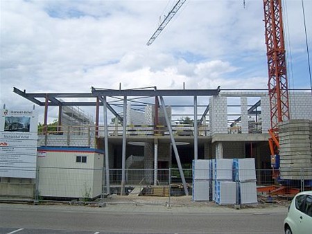 Ondertussen, op het Michielsplein... - Hamont-Achel