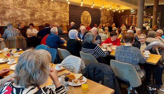 Ontbijten met Neos Lommel: gezelligheid verzekerd - Lommel