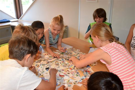 Ontdek het kunstwerkje in iedere postzegel - Lommel