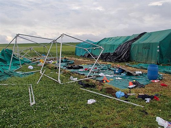 Onweer: twee Chirotenten losgeslagen - Hamont-Achel