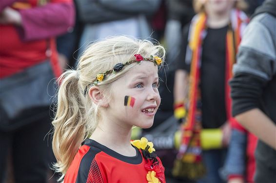 Ook de dames supporterden - Overpelt