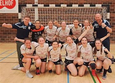 Ook voor de Sporting-dames winst - Pelt