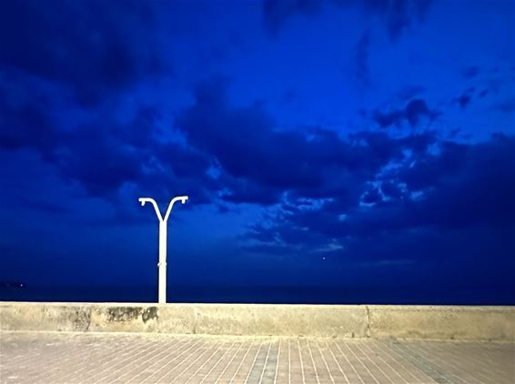 Op een strand in Mallorca - Lommel