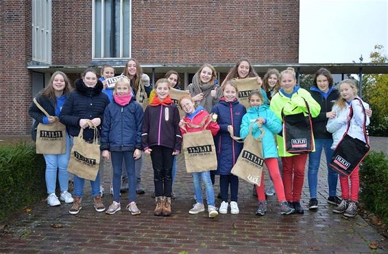 Op straat voor 11.11.11 - Neerpelt