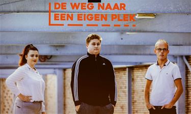 'De weg naar een eigen plek' - Pelt