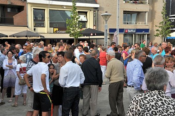 Opening marktplein: gezelligheid troef - Overpelt