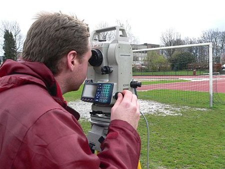 Opmetingen aan het sportcentrum - Neerpelt