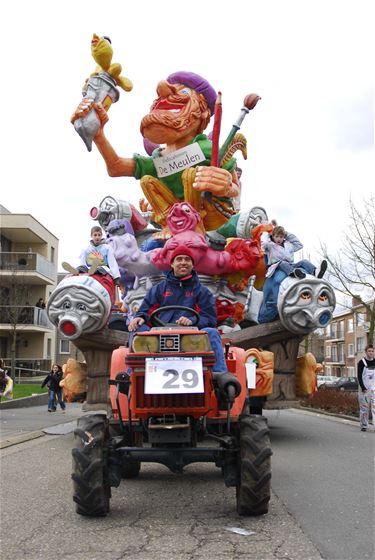 Opnieuw stoet in Beverlo - Beringen