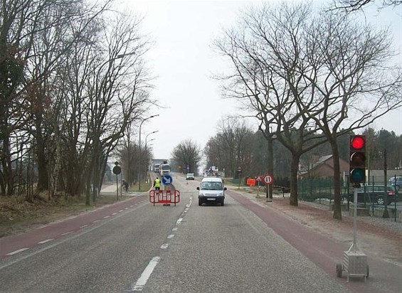 Oppassen in Lommel-Barrier - Lommel