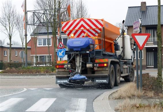 Oppassen op de weg - Neerpelt