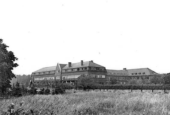 Oud ziekenhuis wordt afgebroken - Lommel