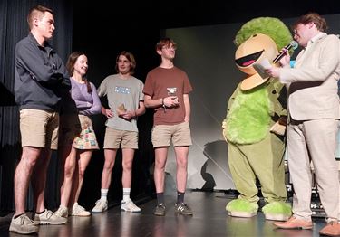 Oudsbergen - Oudsbergse jongeren schitteren tijdens Awardshow