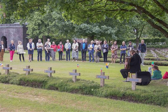 'Over grenzen' in première - Lommel