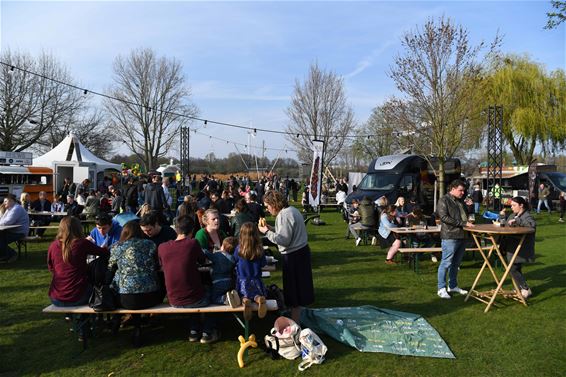 Paal Feest aan de Plas - Beringen