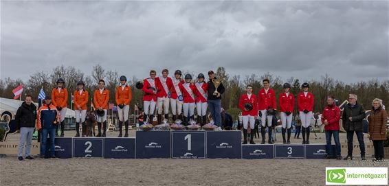 Paardensport in het SenTower Park - Oudsbergen