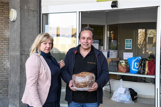 Pannenkoeken voor Ocura en de buren - Beringen