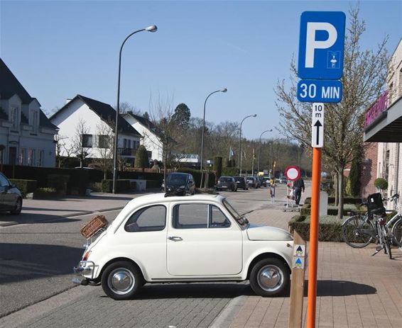 Parkeerprobleem ? - Neerpelt