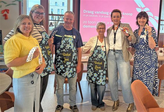 Peer tekent charter ‘dementievriendelijke stad’ - Peer