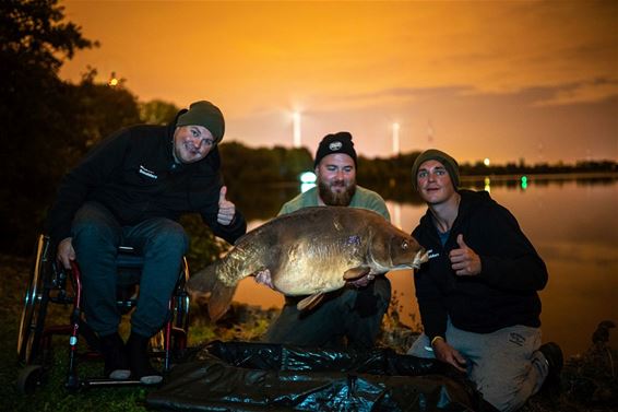 Pelts team leidt in Benelux-viswedstrijd - Pelt