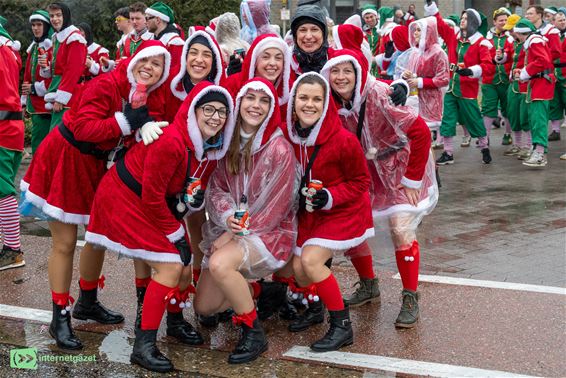 Peltse carnavalisten zijn er weer bij in Achel - Pelt