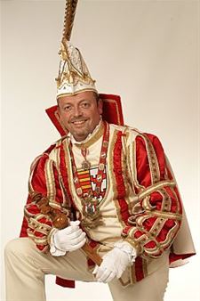 Peter II leidt carnaval van de Teutepeuters - Hamont-Achel