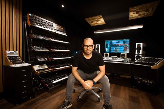 Peter Luts investeert fors in nieuwe studio - Beringen