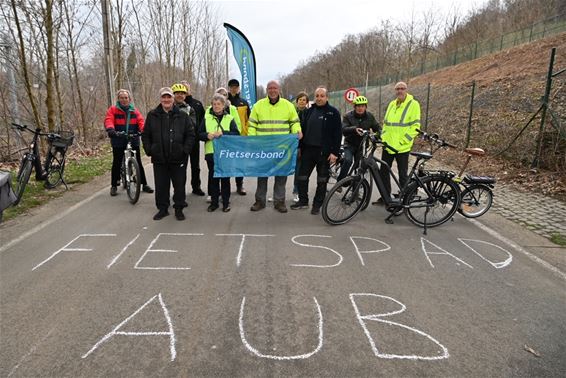 Beringen - Petitie voor fietspaden in Steenstortstraat