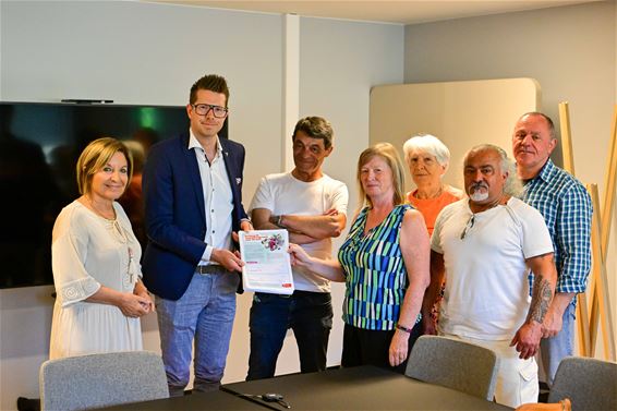 Petitie voor hogere mantelzorgpremie - Beringen