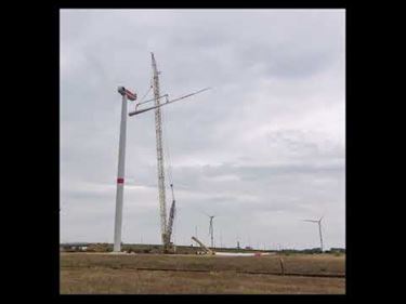 Plaatsen van wiek op windmolen Kristalpark - Lommel