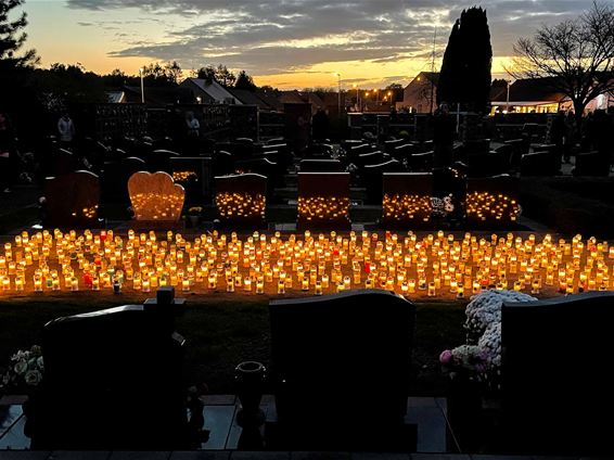 Poëzie en muziek op de kerkhoven - Beringen