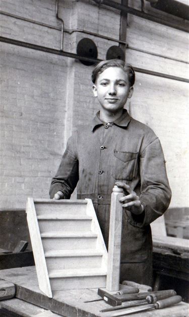 Pol Vandebergh in de vakschool - Beringen