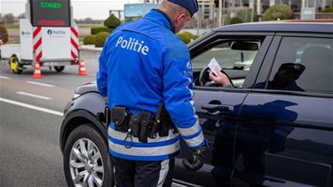 Politie schrijft voor ruim 8.000 euro boetes uit - Tongeren