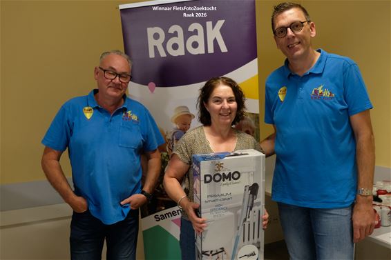 Prijsuitreiking fiets-fotozoektocht Raak Koersel - Beringen
