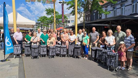 Prijsuitreiking Maand van de Markt in Neerpelt - Pelt