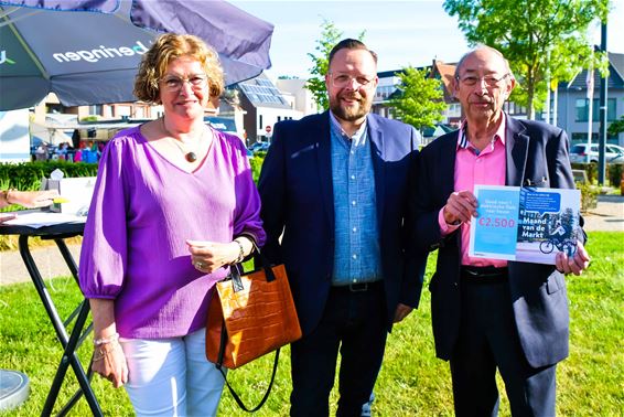 Prijsuitreiking Maand van de Markt - Beringen