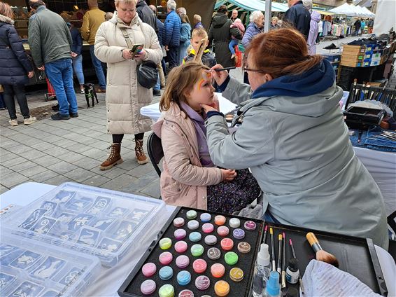 Prijzen en extra animatie voor marktbezoekers - Pelt