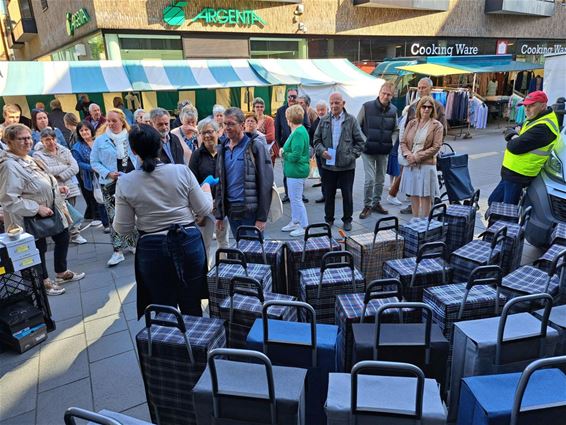 Prijzen van 'Maand van de Markt' uitgereikt - Pelt