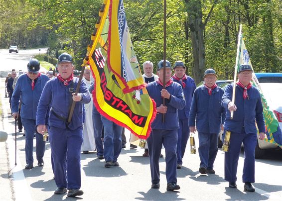 Processie aan Koersels Kapelleke - Beringen