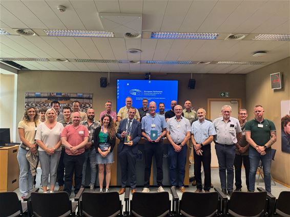 Provinciaal commando bezocht Europees Parlement - Leopoldsburg
