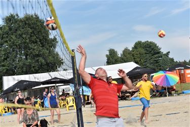 Puffen en zweten op beachvolleytornooi in Paal - Beringen